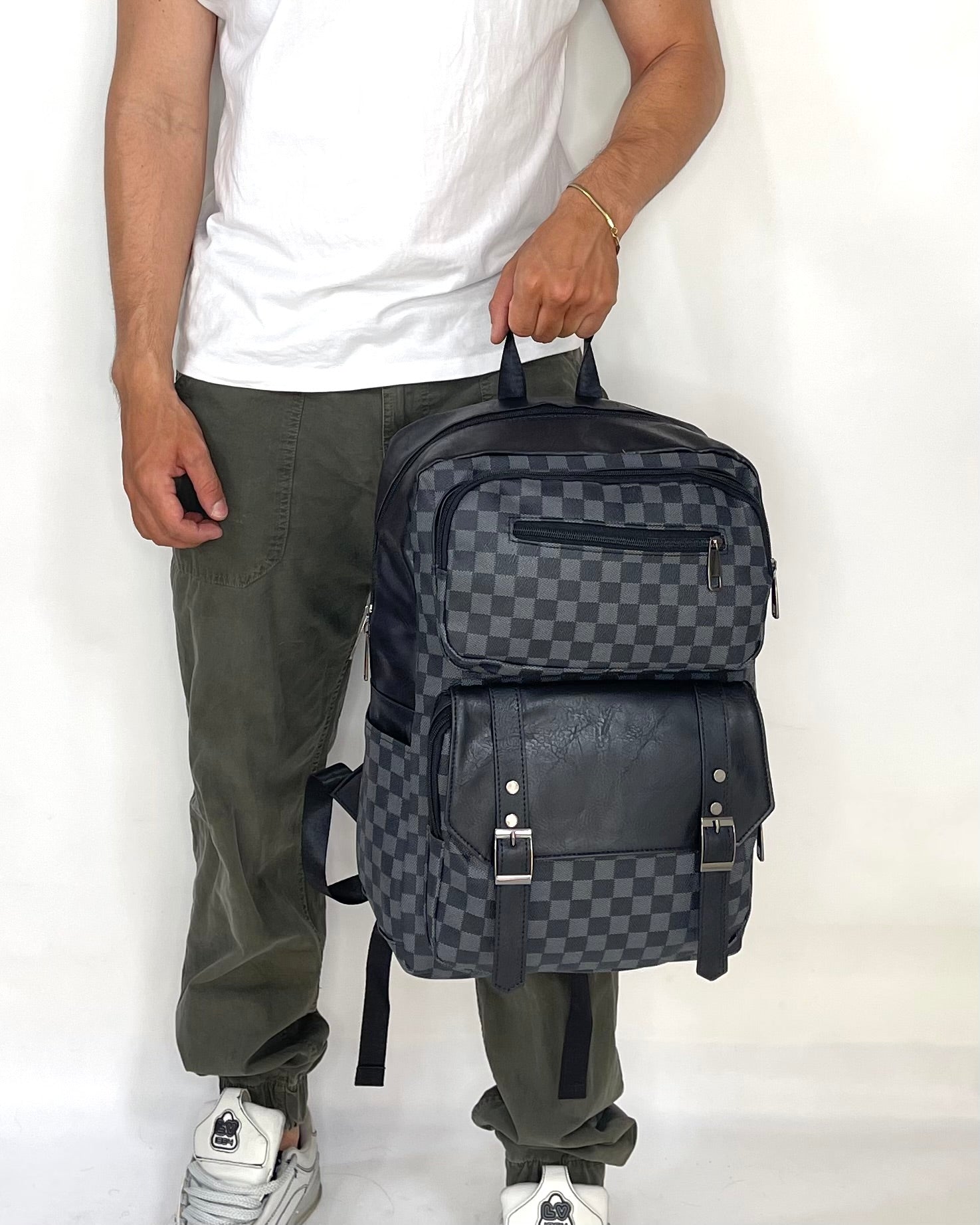 BOLONIA BLACK