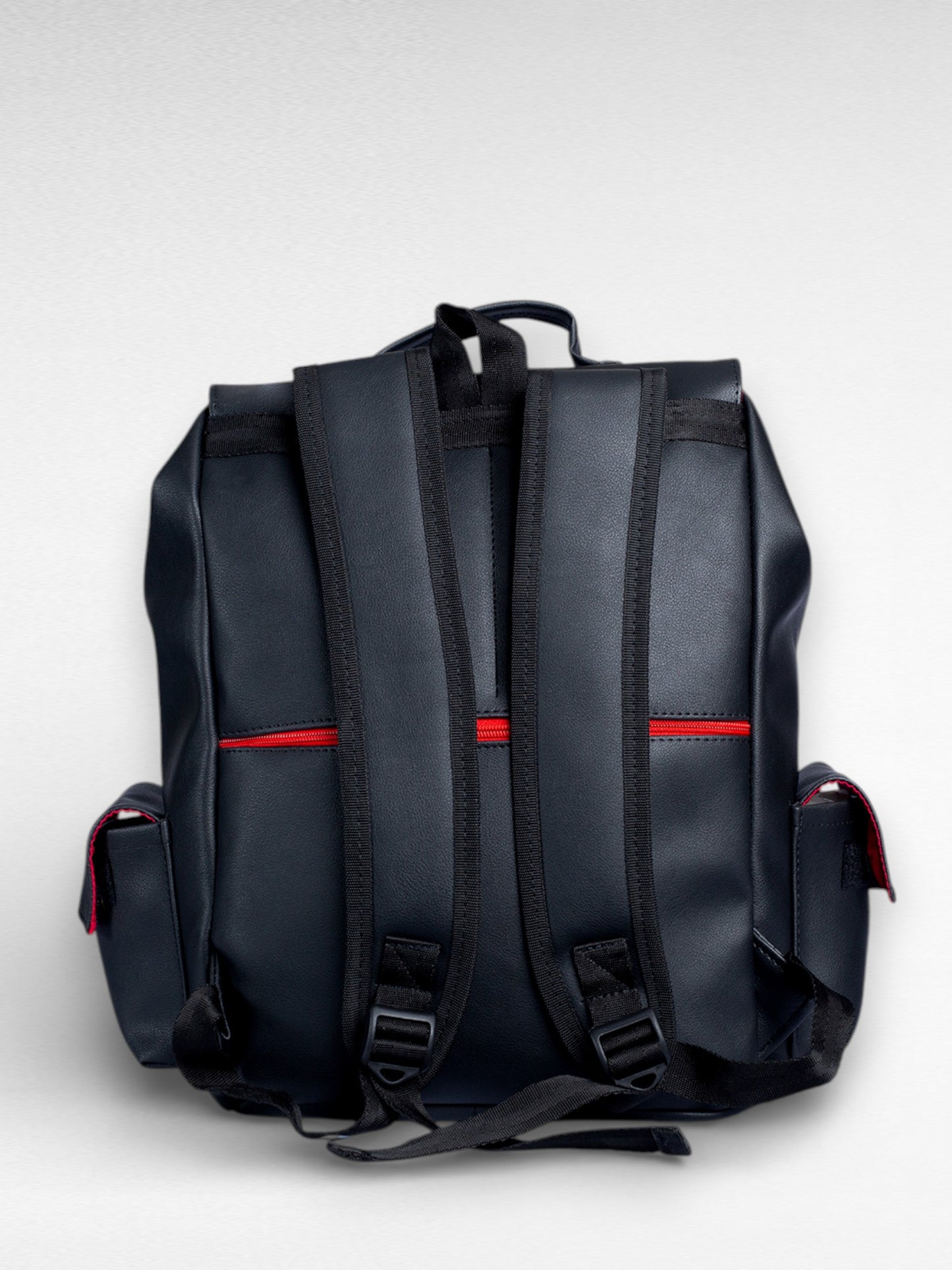 LUNCAN BLACK