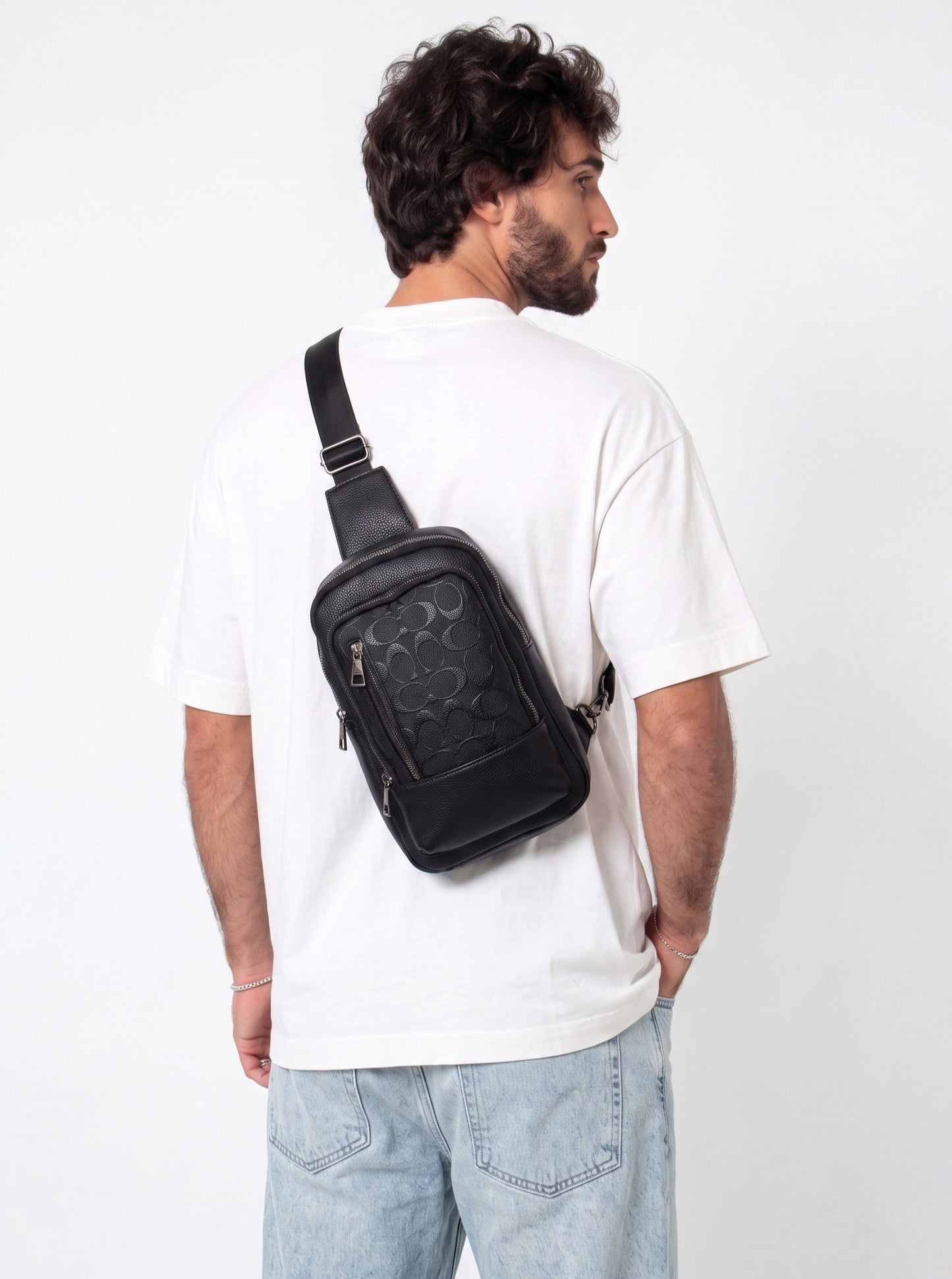LYON BLACK CH