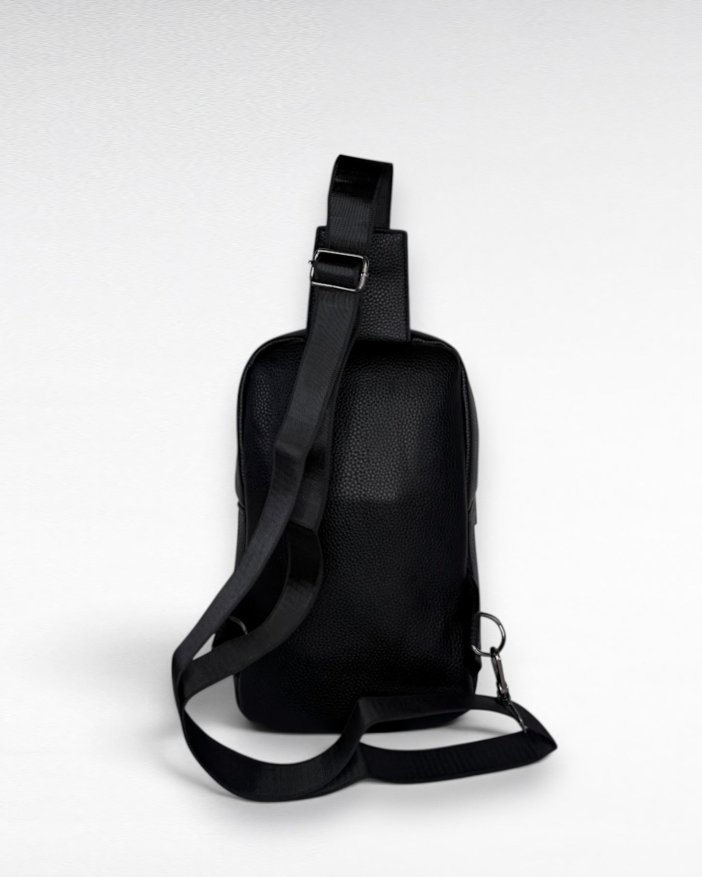 LYON BLACK CH