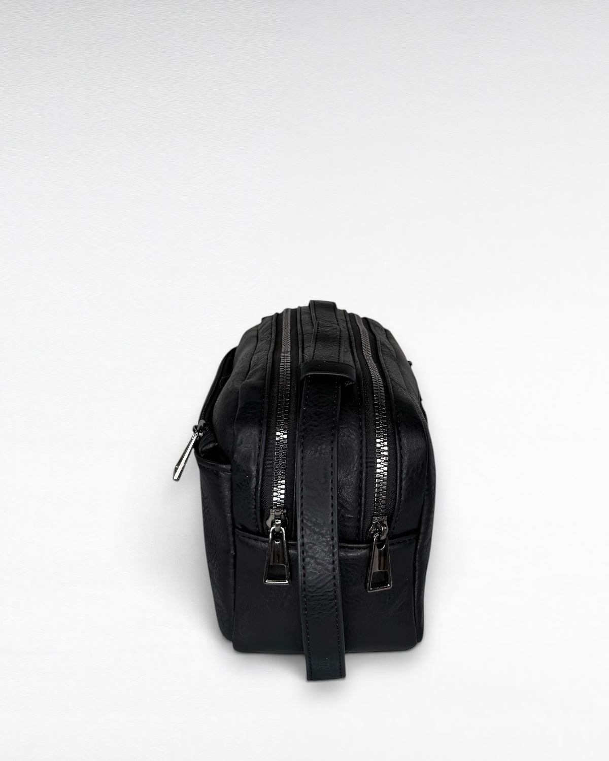 MONTREAL BLACK