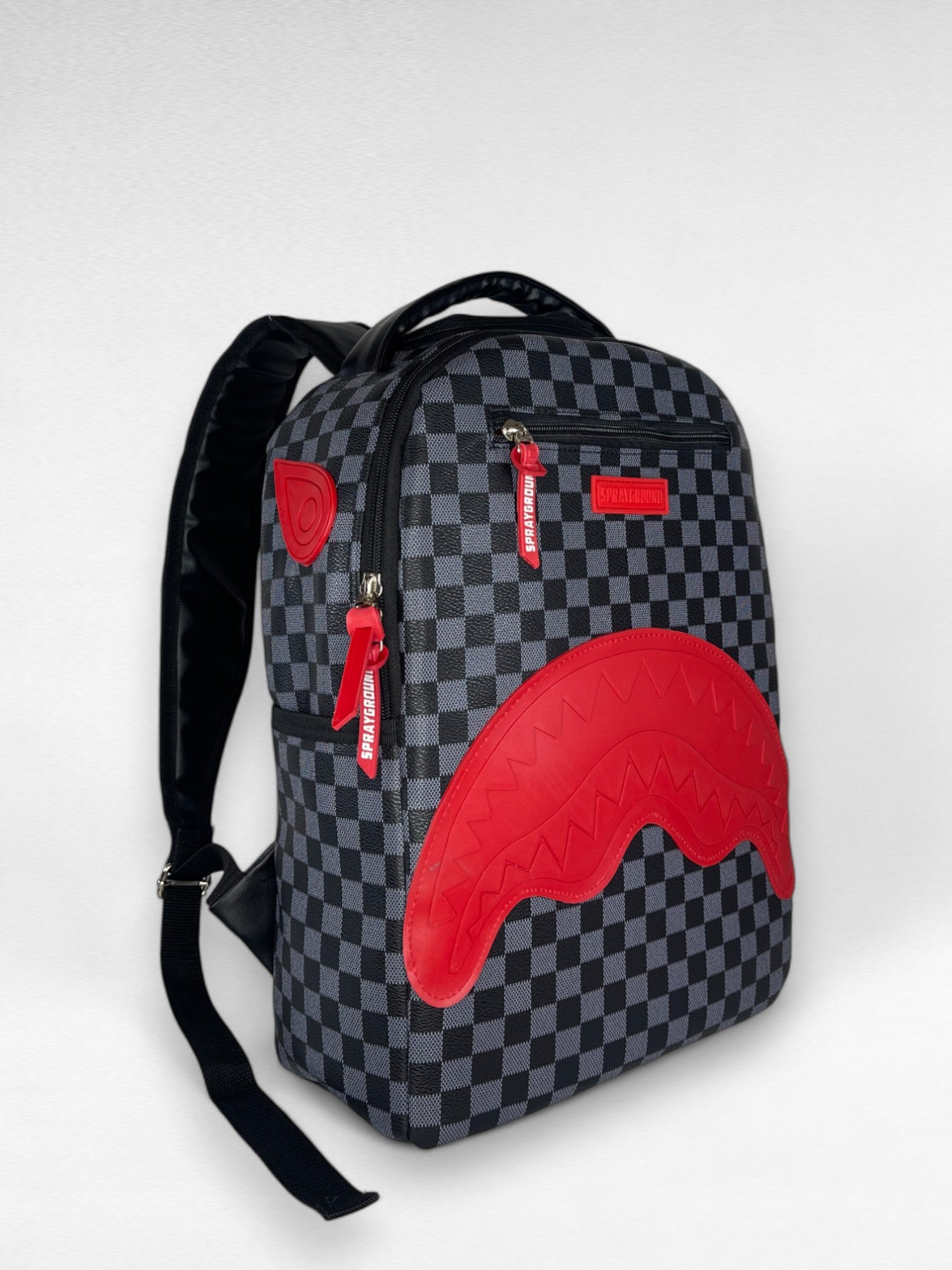SHARK BLACK & RED GC