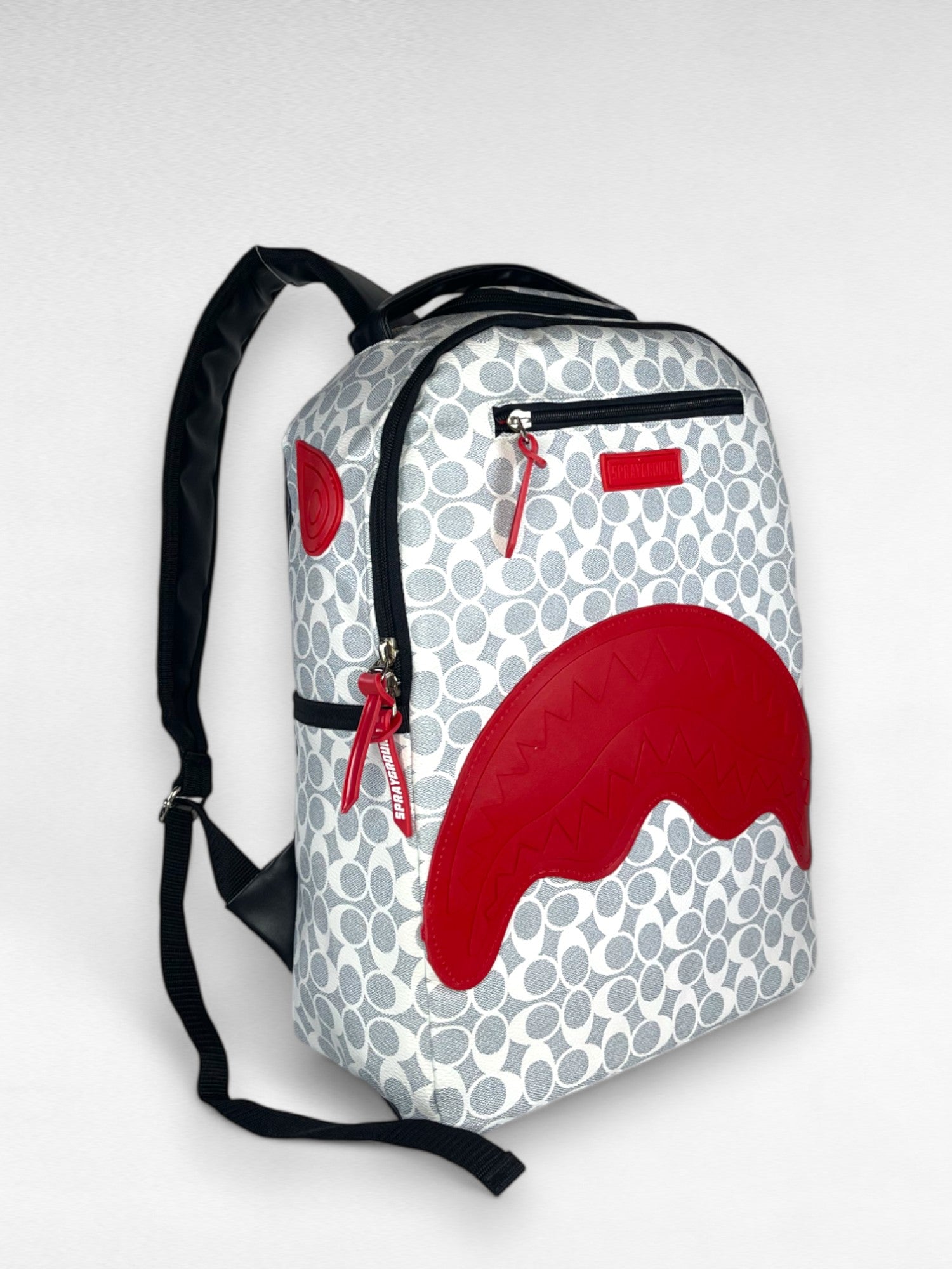 SHARK WHITE & RED CH