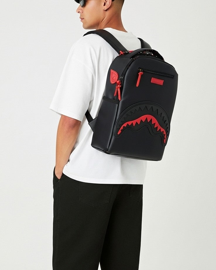 SHARK MOUTH RED